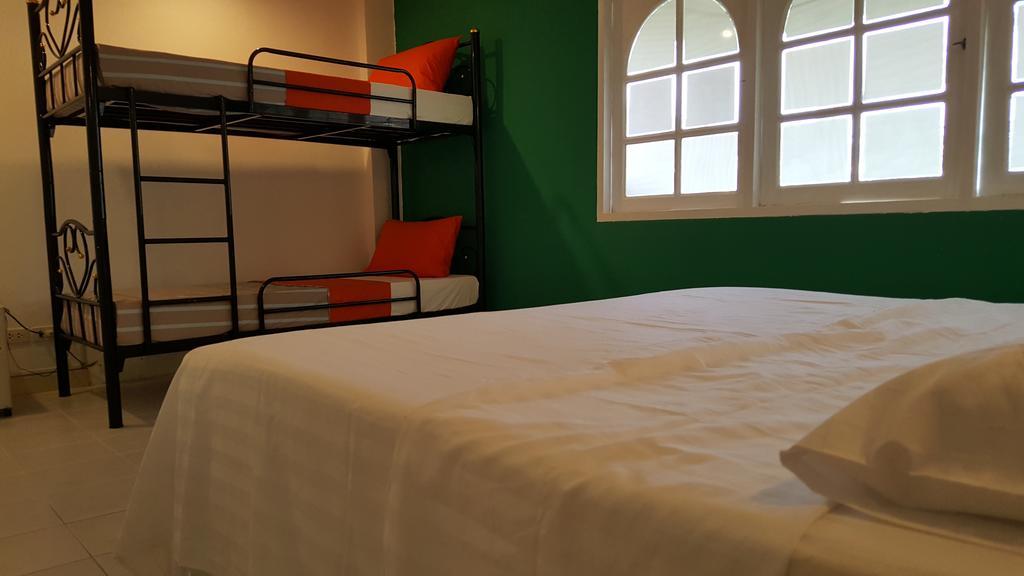 Hostel Mr.Sea In Bangkok Zewnętrze zdjęcie