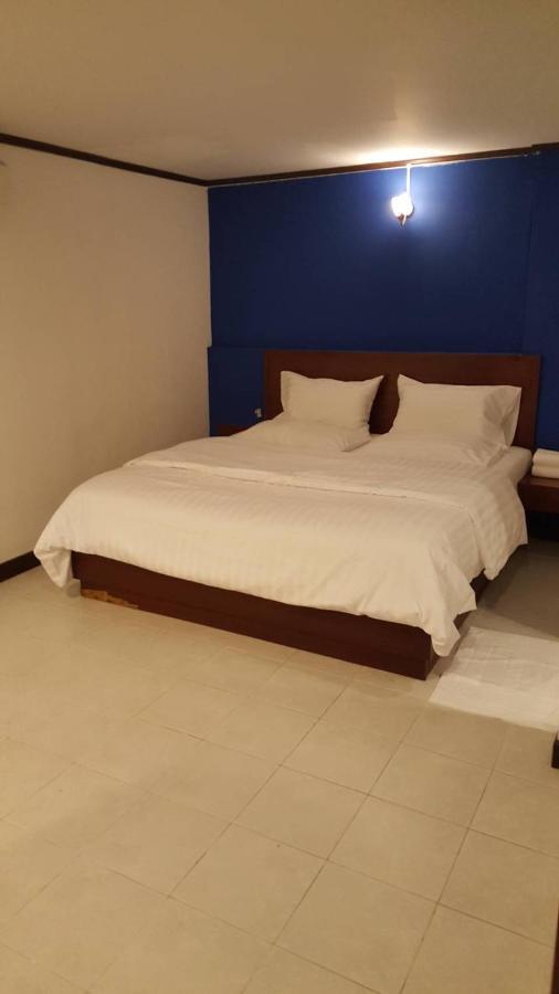 Hostel Mr.Sea In Bangkok Zewnętrze zdjęcie